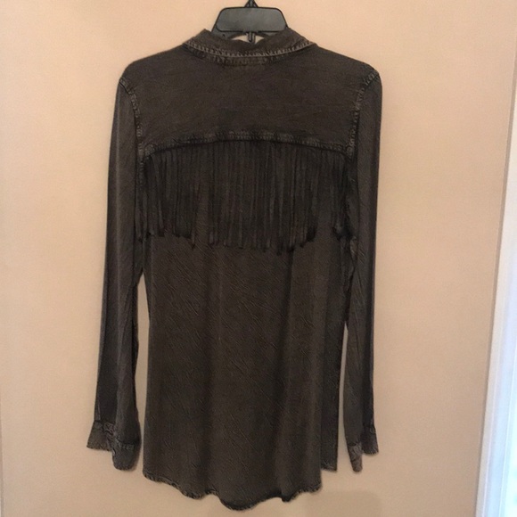 Tunic Top with fringe - Picture 2 of 2